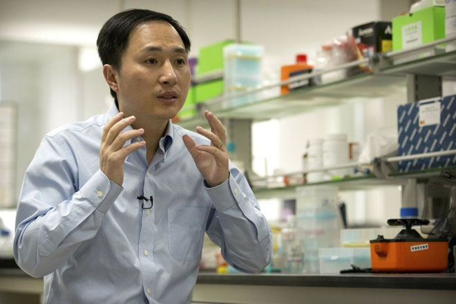 He Jiankui công bố về nghiên cứu tạo ra em bé biến đổi gene của mình vào năm 2018.