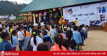 Samsung xây trường, thư viện, tặng đèn năng lượng mặt trời cho trẻ em vùng cao Nghệ An Samsung xây trường, thư viện, tặng đèn năng lượng mặt trời cho trẻ em vùng cao Nghệ An
