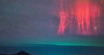"Sứa đỏ" xuất hiện trên bầu trời: Cảnh đẹp hiếm có nhưng cũng là sự ám ảnh của các phi hành gia