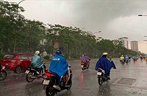 Dự báo thời tiết: Cảnh báo Hà Nội mưa dông kèm nguy cơ gió giật