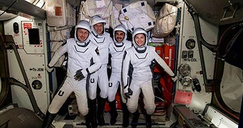 NASA: Phi hành đoàn Crew-3 trở về Trái Đất sau 6 tháng trên ISS NASA: Phi hành đoàn Crew-3 trở về Trái Đất sau 6 tháng trên ISS