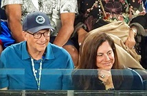Bill Gates có bạn gái