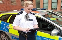 Cảnh sát London được trang bị iPad mini để giảm gánh nặng công việc giấy tờ