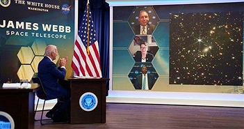 Tổng thống Joe Biden 'khoe' bức ảnh sâu nhất về vũ trụ của kính thiên văn Webb sau gần 1 năm hoạt động