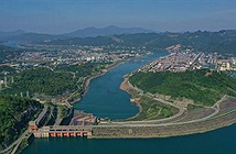 Chinh phục sông Đà xây Thủy điện Hòa Bình