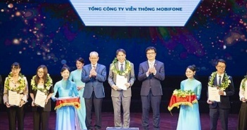 MobiFone nhận “mưa giải thưởng” tại Lễ vinh danh Top 10 doanh nghiệp CNTT Việt Nam