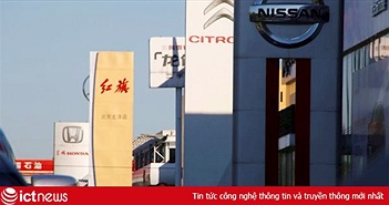 Showroom đóng cửa, nhân viên kinh doanh xe hơi ồ ạt lên mạng livestream Showroom đóng cửa, nhân viên kinh doanh xe hơi ồ ạt lên mạng livestream