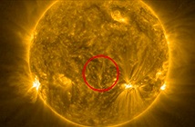 Ghi lại được cảnh rắn plasma trườn trên bề mặt Mặt Trời với tốc độ 612.000 km/h