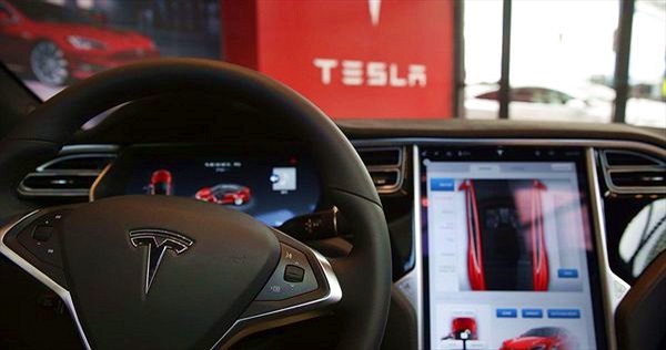 Chỉ với 100 USD và 10 giây đồng hồ, chuyên gia bảo mật mở khóa và khởi động thành công xe điện Tesla