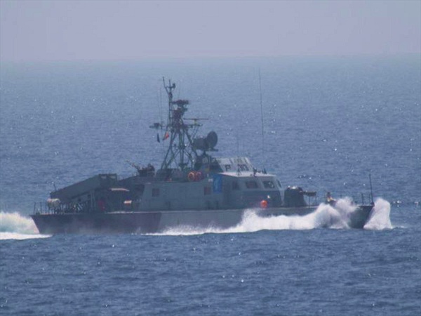 Kinh ngạc sức mạnh "tàu sân bay" mới của Hải quân Iran