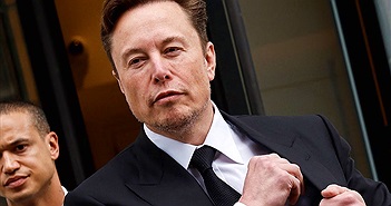Elon Musk dọa kiện Microsoft