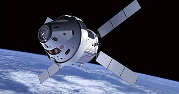 NASA dời lịch bay tàu vũ trụ hàng tỷ USD