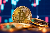Bitcoin giảm mạnh, có nên cắt lỗ?