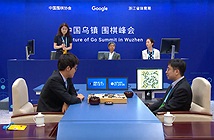 Trí tuệ nhân tạo AlphaGo của Google đánh bại kì thủ cờ vây số một thế giới