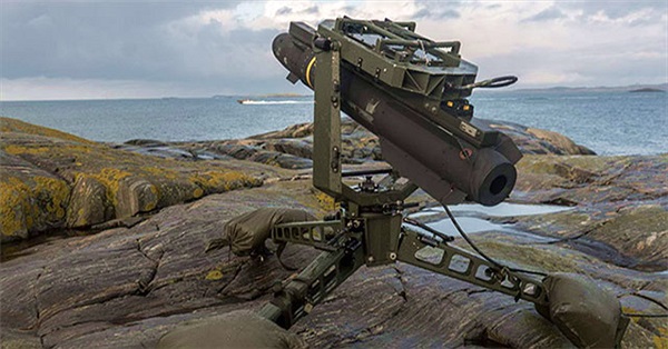 Tên lửa chống hạm tầm ngắn Robot 17 của Thụy Điển - Hellfire phiên bản "xách tay"