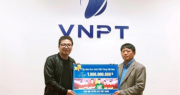 Giành ngôi á quân, U23 Việt Nam được VNPT tặng "nóng" 1 tỷ đồng