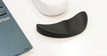 Miếng nhựa nhỏ nhắn này có thể "cứu rỗi" sức khỏe cổ tay của bạn sau nhiều giờ làm việc máy tính
