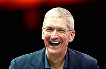 Apple thưởng đậm cho CEO Tim Cook